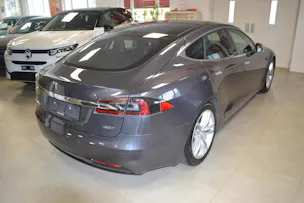 Tesla Model S 100 D