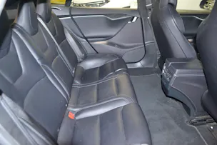 Tesla Model S 100 D