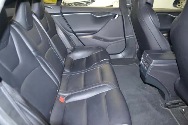 Tesla Model S 100 D