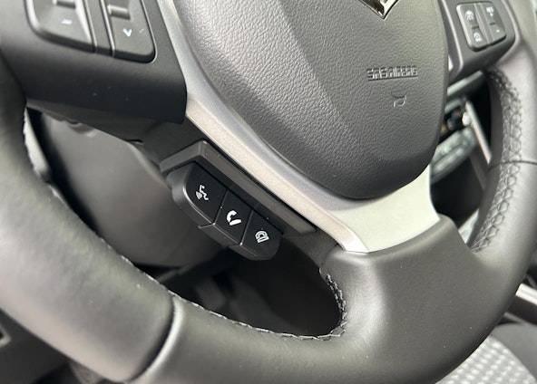 Vehicle image 16 Vehicle image 16