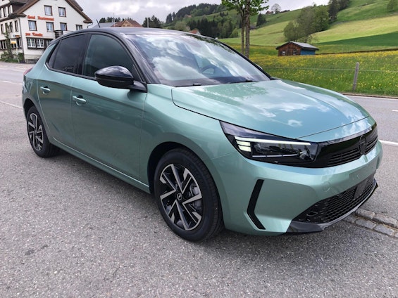 Vehicle image 20