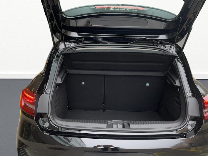 Vehicle image MITSUBISHI COLT