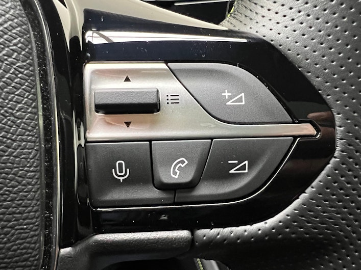 Vehicle image PEUGEOT 308