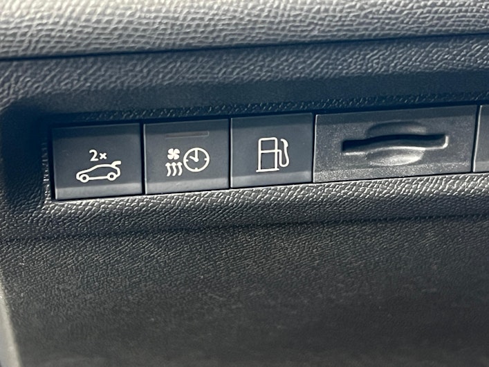 Vehicle image PEUGEOT 308