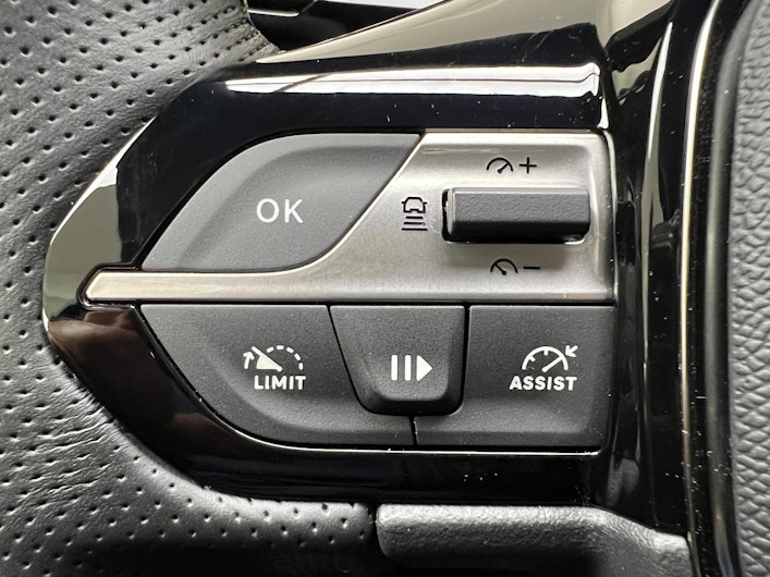 Vehicle image PEUGEOT 308