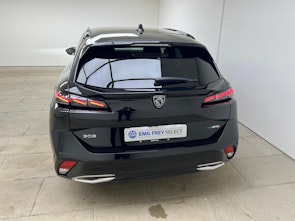 Vehicle image PEUGEOT 308 SW 1.6 PHEV 180 GT