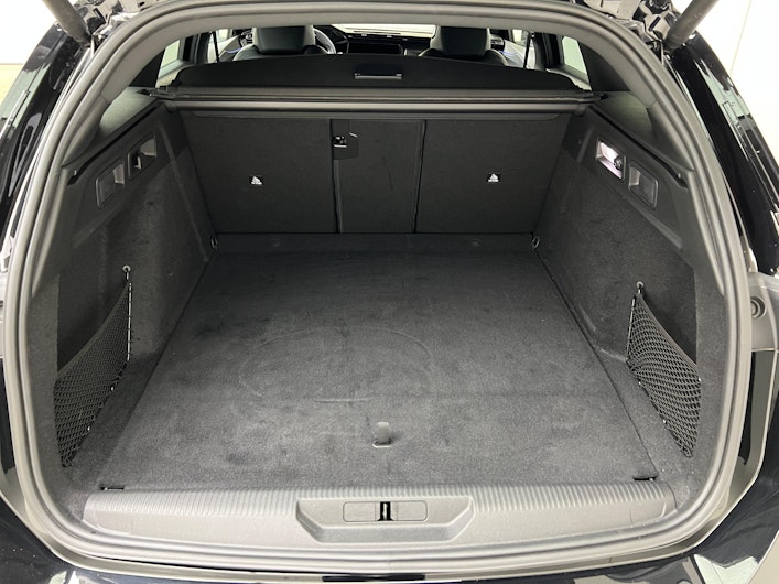 Vehicle image PEUGEOT 308