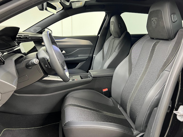 Vehicle image PEUGEOT 308