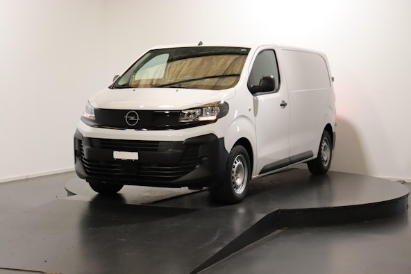 First vehicle image