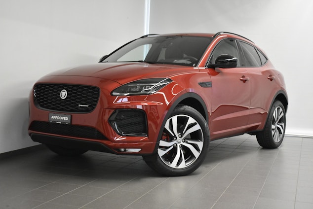 First vehicle image