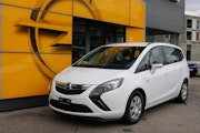 First vehicle image