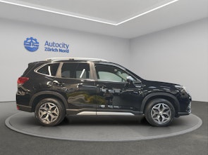 Vehicle image SUBARU Forester Station 2.0i e-Boxer Swiss Plus