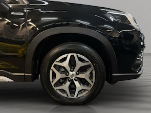 Vehicle image SUBARU Forester Station 2.0i e-Boxer Swiss Plus