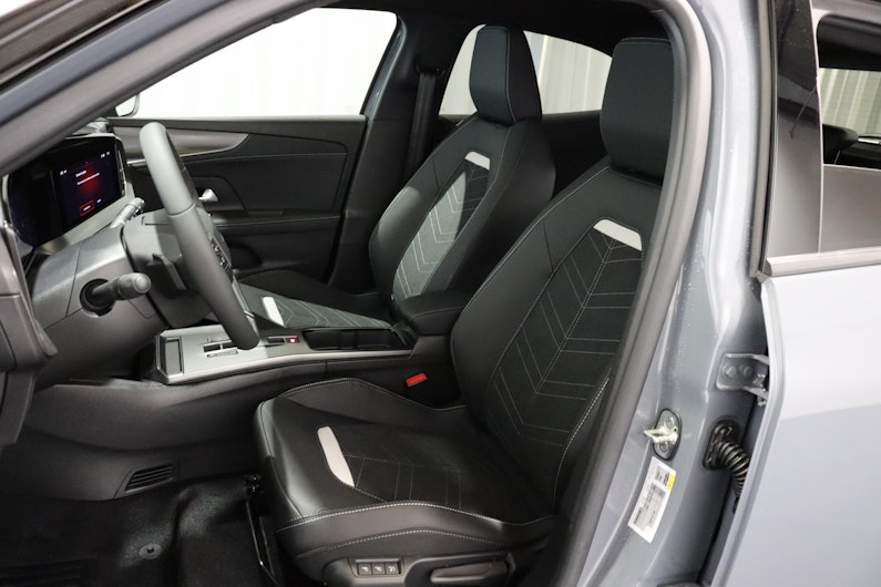 Vehicle image OPEL MOKKA