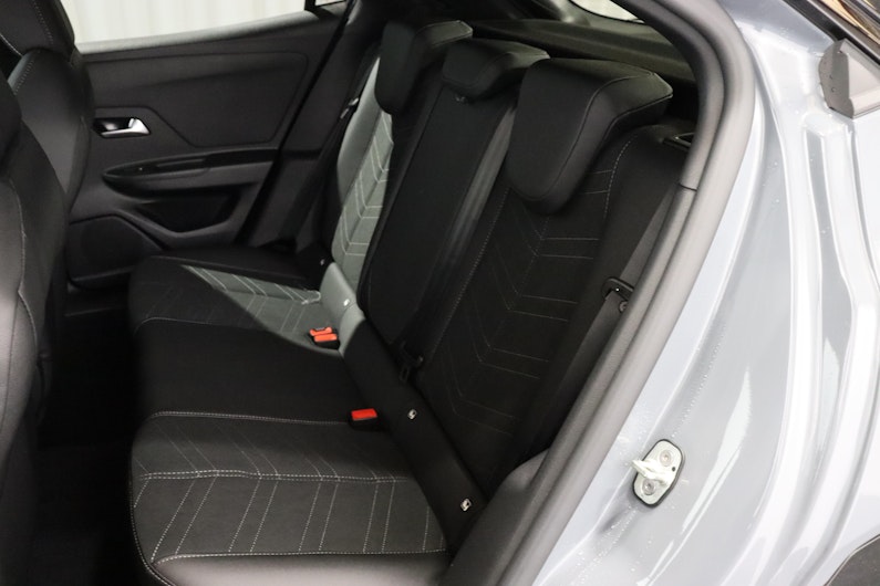 Vehicle image OPEL MOKKA