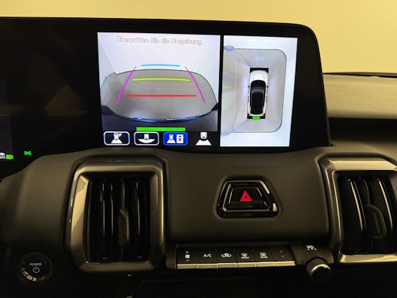 Vehicle image 9 Vehicle image 9