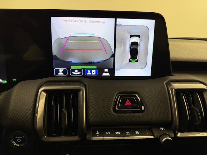 Vehicle image TOYOTA UrbanCruiser