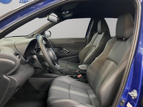 Vehicle image TOYOTA Yaris Cross 1.5 VVT-i HSD Adventure AWD-i