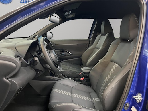 TOYOTA Yaris Cross 1.5 VVT-i HSD Adventure AWD-i 2