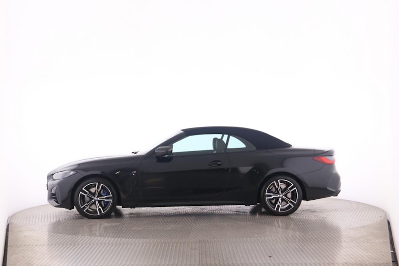 Vehicle image BMW 4 SERIES