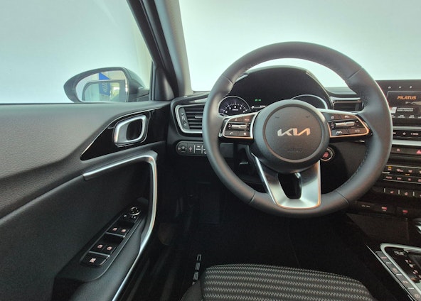 Vehicle image 7 Vehicle image 7