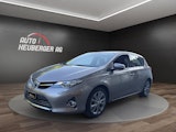 First vehicle image