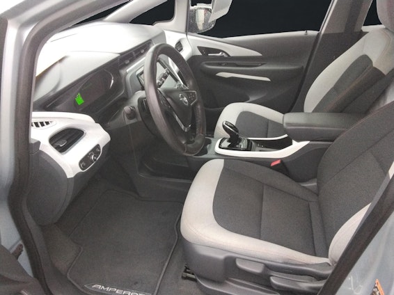 Vehicle image 5 Vehicle image 5