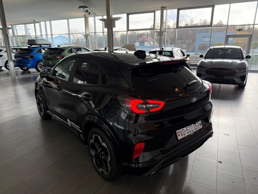 FORD Puma 1.0 EcoB Hybrid 155 ST-Line X 2