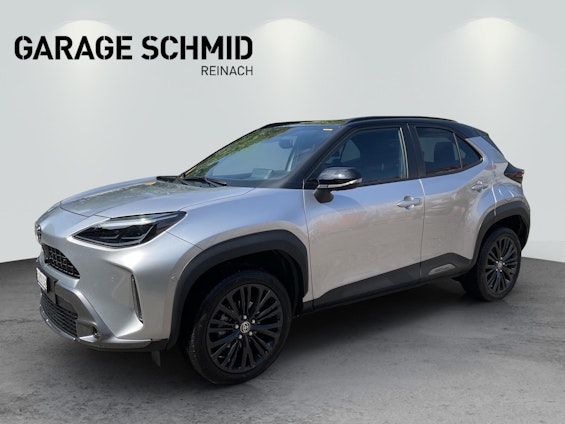 First vehicle image First vehicle image