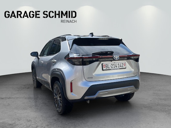 Vehicle image 4 Vehicle image 4