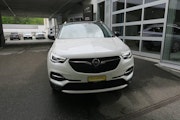 First vehicle image
