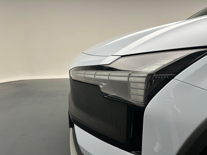 Vehicle image VOLVO EX 30