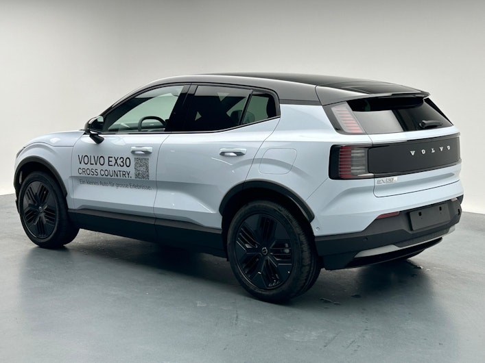 Vehicle image VOLVO EX 30