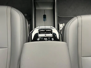 Fahrzeugbild VOLVO EX30 CC E60 Twin Ultra Performance AWD