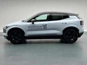 Fahrzeugbild VOLVO EX30 CC E60 Twin Ultra Performance AWD