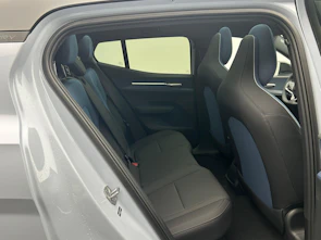 Fahrzeugbild VOLVO EX30 CC E60 Twin Ultra Performance AWD