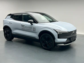 Fahrzeugbild VOLVO EX30 CC E60 Twin Ultra Performance AWD