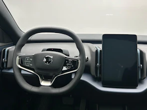 Fahrzeugbild VOLVO EX30 CC E60 Twin Ultra Performance AWD