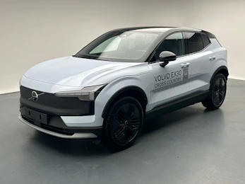 Fahrzeugbild VOLVO EX30 CC E60 Twin Ultra Performance AWD