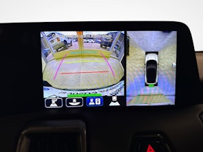 Fahrzeugbild TOYOTA Urban Cruiser Premium AWD