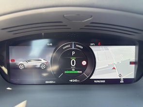 Vehicle image JAGUAR I-Pace EV400 SE AWD
