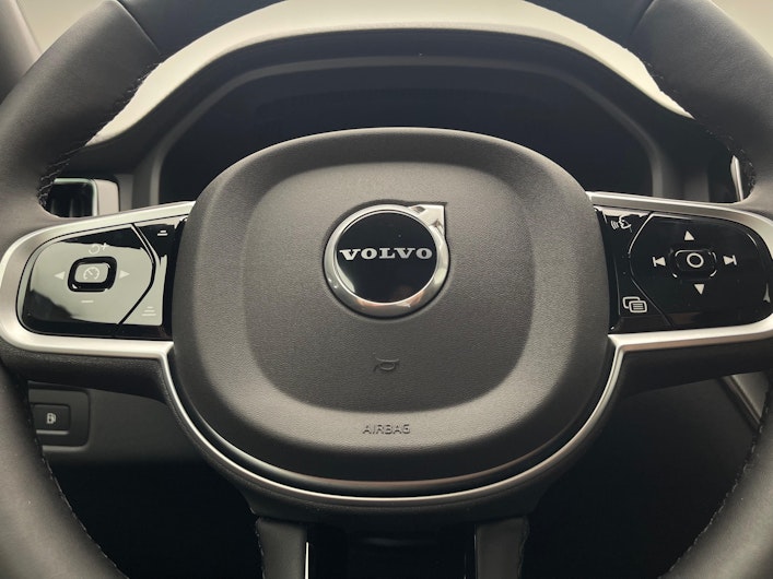 Vehicle image VOLVO XC60