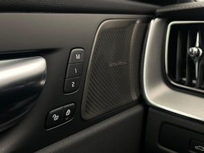 Vehicle image VOLVO XC60 2.0 T8 TE Black Edition eAWD