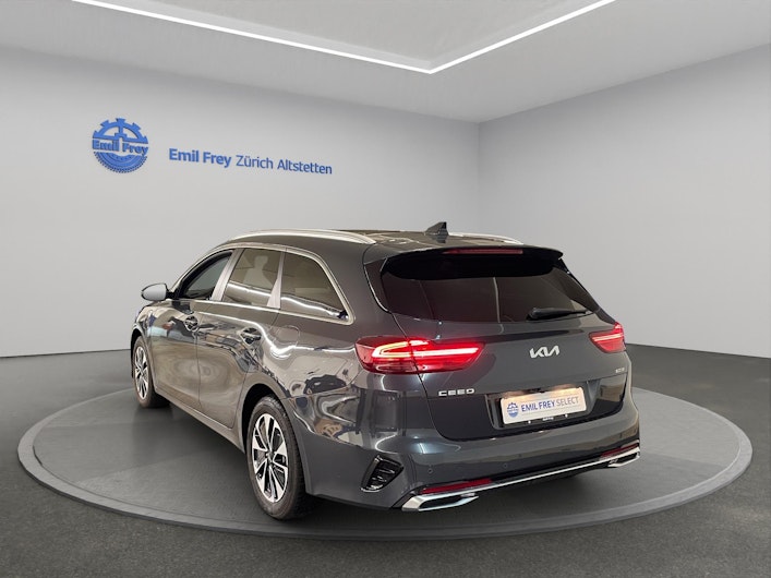 Vehicle image KIA CEED