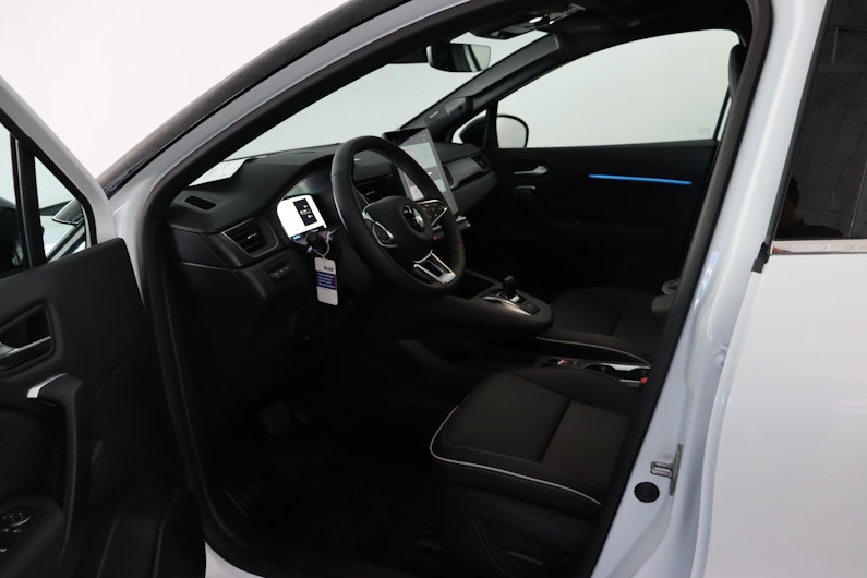 Vehicle image MITSUBISHI ASX