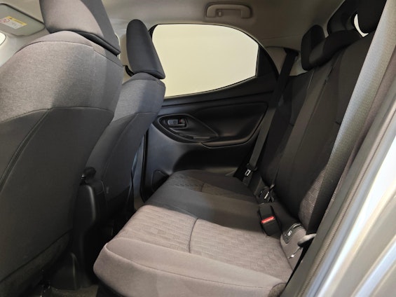 Vehicle image 7 Vehicle image 7