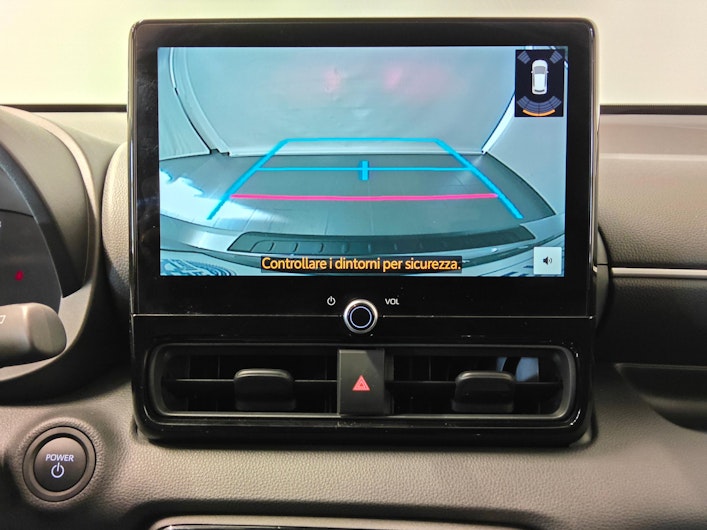 Vehicle image TOYOTA YARIS