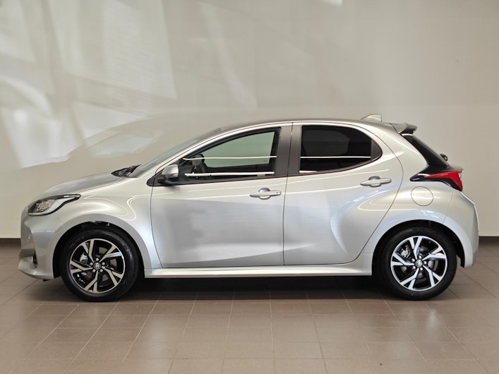 Vehicle image TOYOTA YARIS