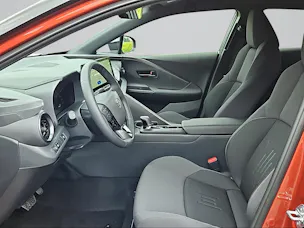 Toyota C-HR 2.0 PHEV Swiss Edition