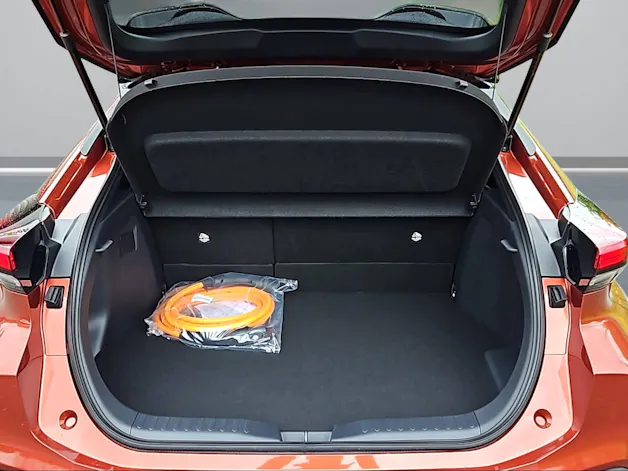 Toyota C-HR 2.0 PHEV Swiss Edition